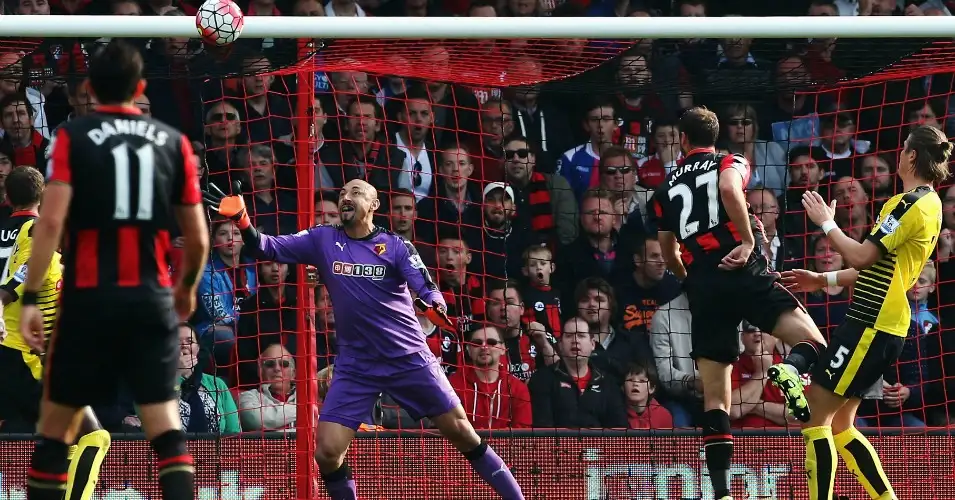 Murray misses late penalty as Bournemouth held