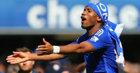Drogba lifts lid on player power at Chelsea