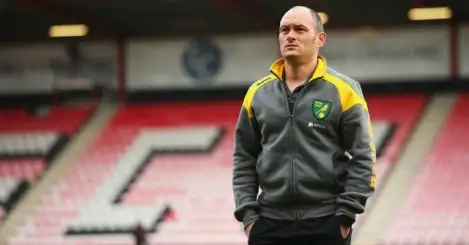 Alex Neil ‘up for fight’ of leading Norwich promotion bid