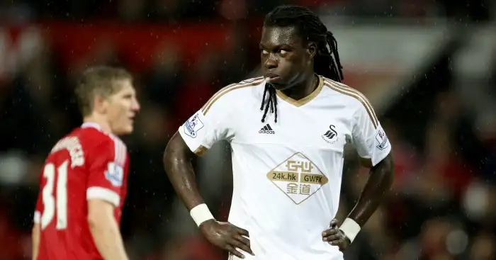 Bafetimbi Gomis: Newcastle United could sign Swansea City striker