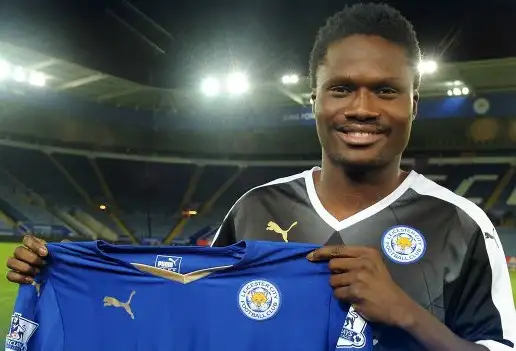 Daniel Amartey: Poses with his Leicester shirt