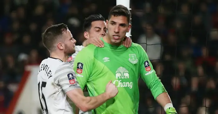 Martinez heaps praise on cup hero Robles after Everton win