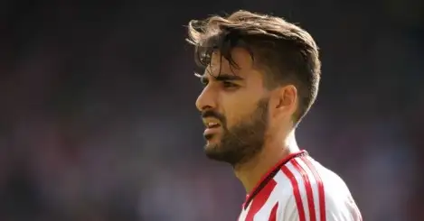 Sunderland’s Gomez makes return to Wigan