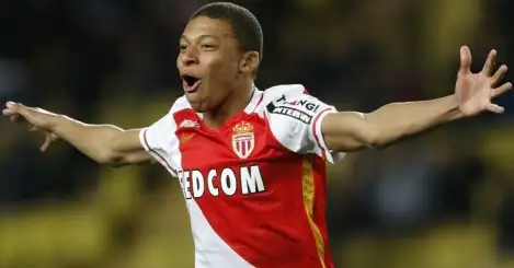 Arsenal target Mbappe hints at move after discussing future
