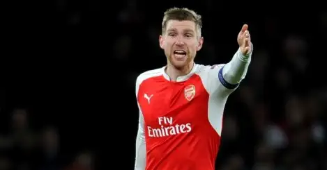 Arsenal ‘still have a chance’ to qualify, says Mertesacker