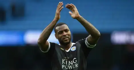 Rodgers rewards veteran Wes Morgan with new Leicester deal