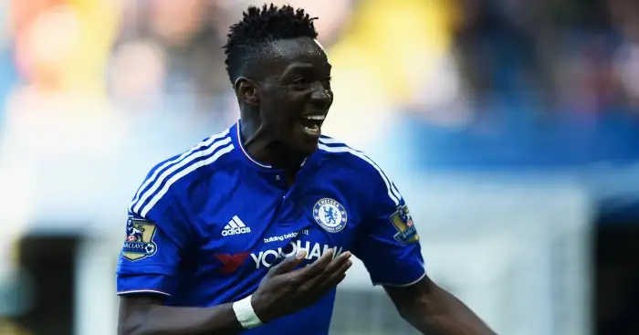 Chelsea insist on buy-back clause as Traore seals €10m move