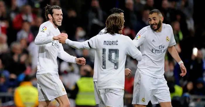 Barcelona blow lead and Atletico lose as Real cut gap