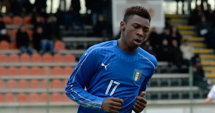 Arsenal watch United and Liverpool wonderkid target