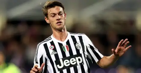 Juventus snub Arsenal’s €30m approach for defender – report
