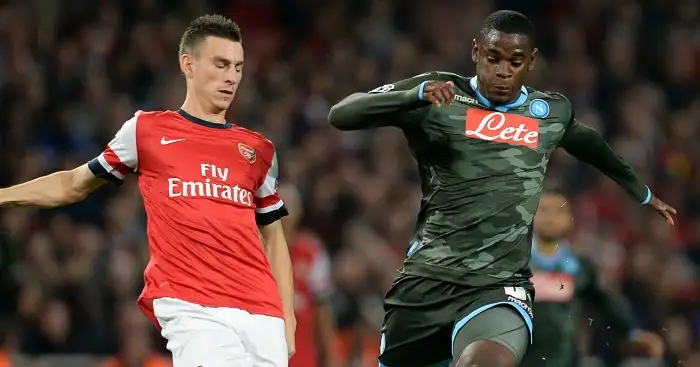 Arsenal ‘make £25m approach for Colombian striker Zapata’