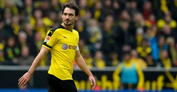 Mats Hummels: Opted to re-sign for Bayern Munich