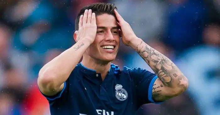 United lead Premier League trio in chase for Real midfielder