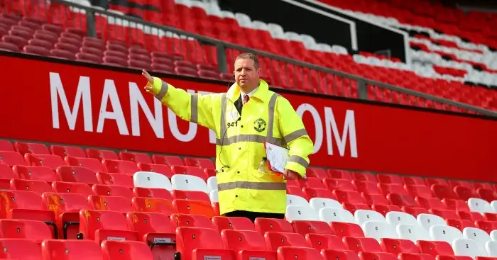 Manchester United: Left to wait as match abandoned at Old Trafford