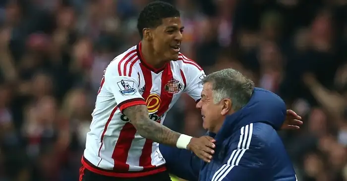 ‘Outstanding’ Van Aanholt signs new Sunderland deal