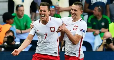 Milik on the mark as Poland beat Northern Ireland in Nice