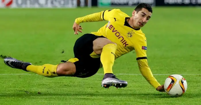 Dortmund to ‘accept improved Man Utd bid for Mkhitaryan’