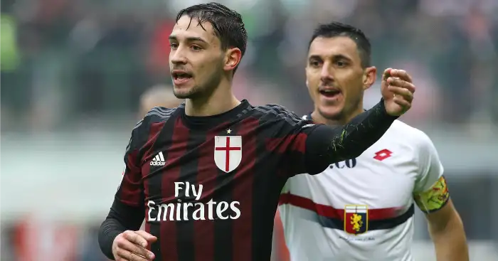 Liverpool ‘look to De Sciglio to solve full-back problems’