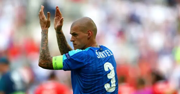 Newcastle line up bid to bring in ex-Liverpool favourite