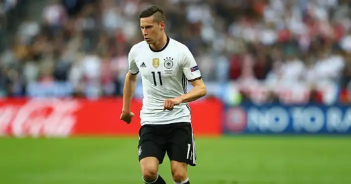 Julian Draxler: Manchester United reported to have made approach