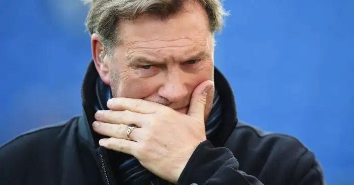 Hoddle: Spurs should get in debt chasing glory
