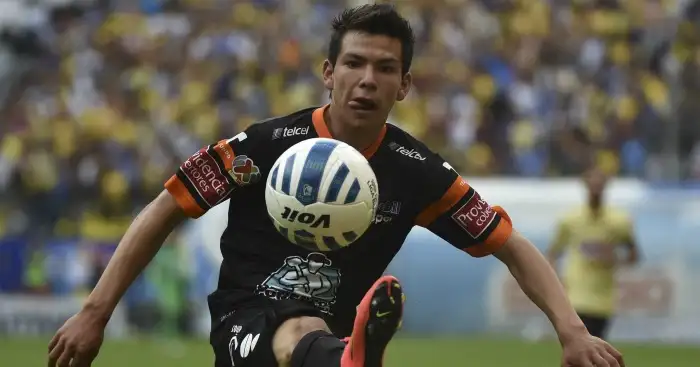 Hirving Lozano: Wants move to 'important' Man Utd