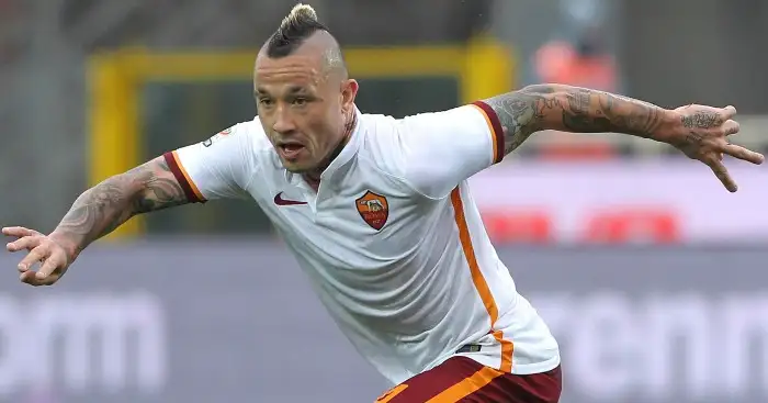 Chelsea target Nainggolan: ‘I’m going to remain at Roma’