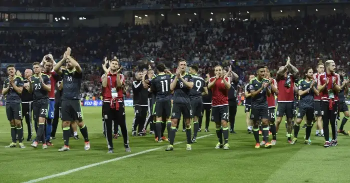 Wales to be welcomed home with open-top bus parade