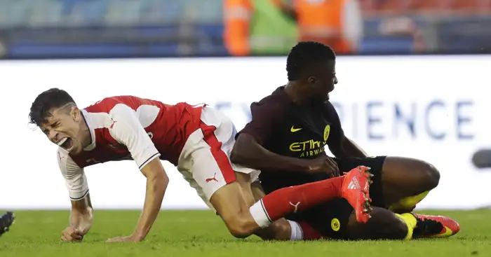 Gabriel: Wenger admits worry over injury