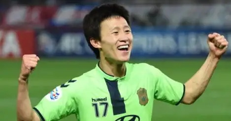 Exclusive: Leicester and Tottenham track South Korean ace Lee