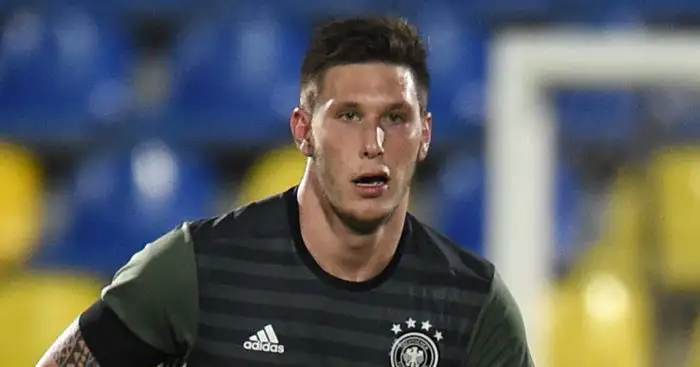 Chelsea and Liverpool target would ‘prefer Prem move’