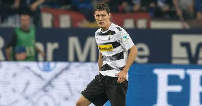 Chelsea defender wants to remain on loan with Gladbach