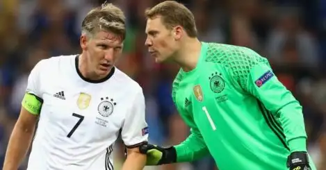 Schweinsteiger can lift struggling Man Utd – Neuer