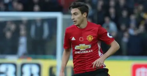 Manchester United put price on head of Juventus target Darmian
