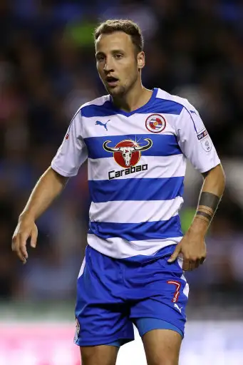 Roy Beerens double lifts Reading past fellow play-off contenders Sheff Wed