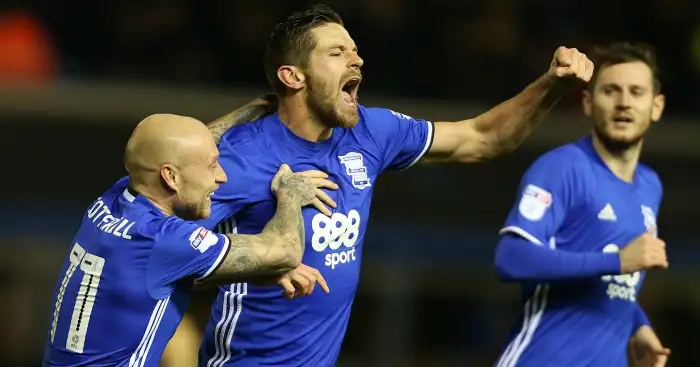 Birmingham hit back to claim draw at 10-man Barnsley