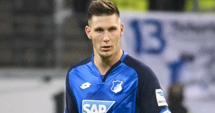 Bayern Munich ‘win race for Chelsea and Liverpool target’