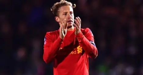 Lucas keen on Liverpool stay; talks to take place soon