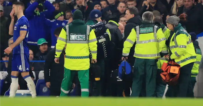 Chelsea players visit Mason in hospital after skull surgery