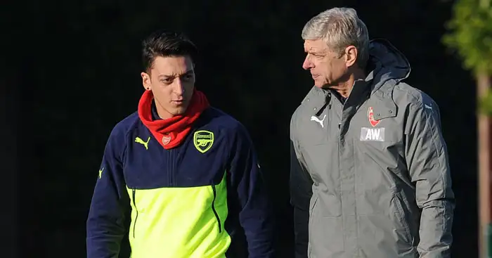 Mesut Ozil: Arsenal future unclear