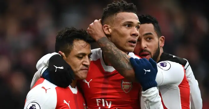 Controversial Alexis goal helps Arsenal keep Wenger’s promise