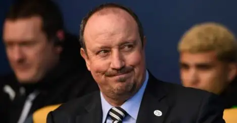 Newcastle boss Benitez refusing to rule Man Utd out of title race