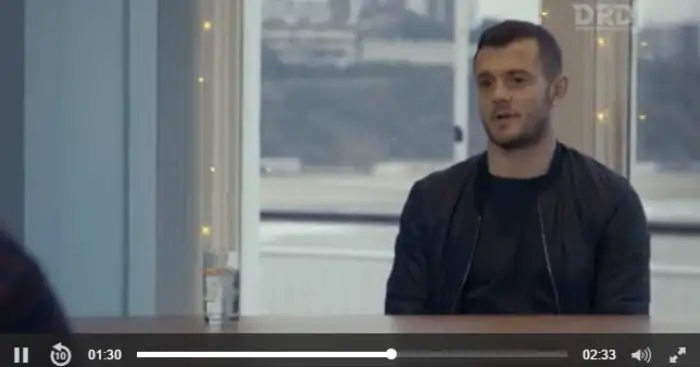 WATCH: Wilshere’s battles with Ox over dressing room music