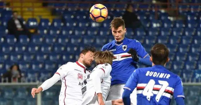 Tottenham join race for Sampdoria striker – reports