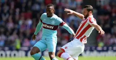 West Ham’s Sakho unlikely to return this season with back injury