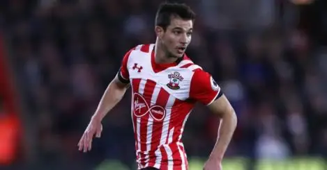 Chelsea line up move for Southampton defender – report