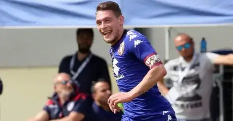 Report: Belotti could snub Man United in favour of Chelsea