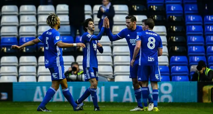 Battle to beat the drop takes centre stage on Championship final day