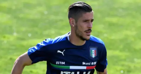 Everton “target cut-price deal” for star Italian striker