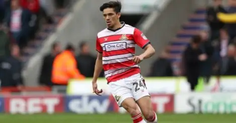Mason turns down other offers to sign deal at Doncaster